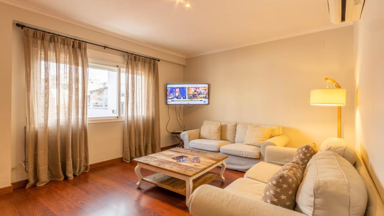 Apartamento Arenal - 3 * Séville